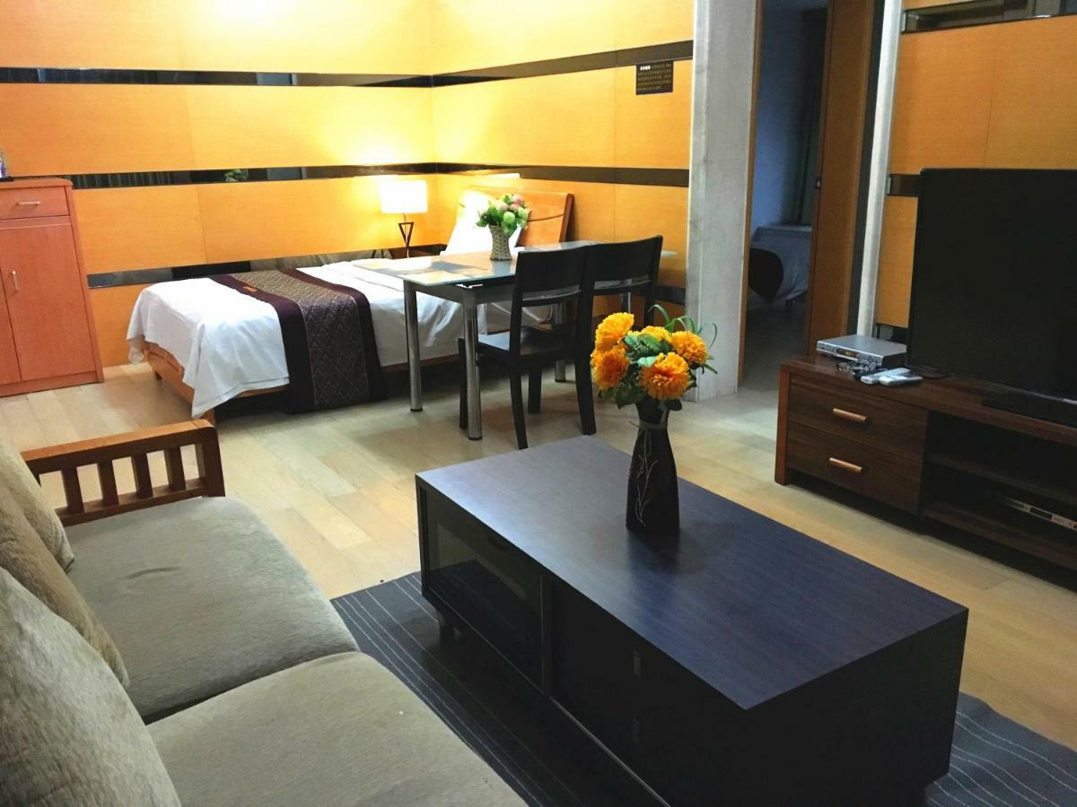 She & He Service Apartment Huifeng Guangzhou Eksteriør bilde